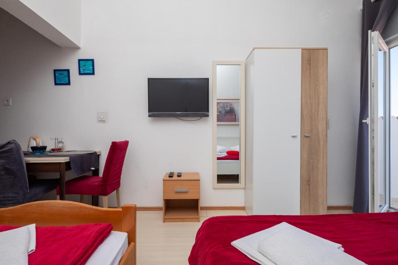 Beach Apartments Borovina Stanici Exterior photo