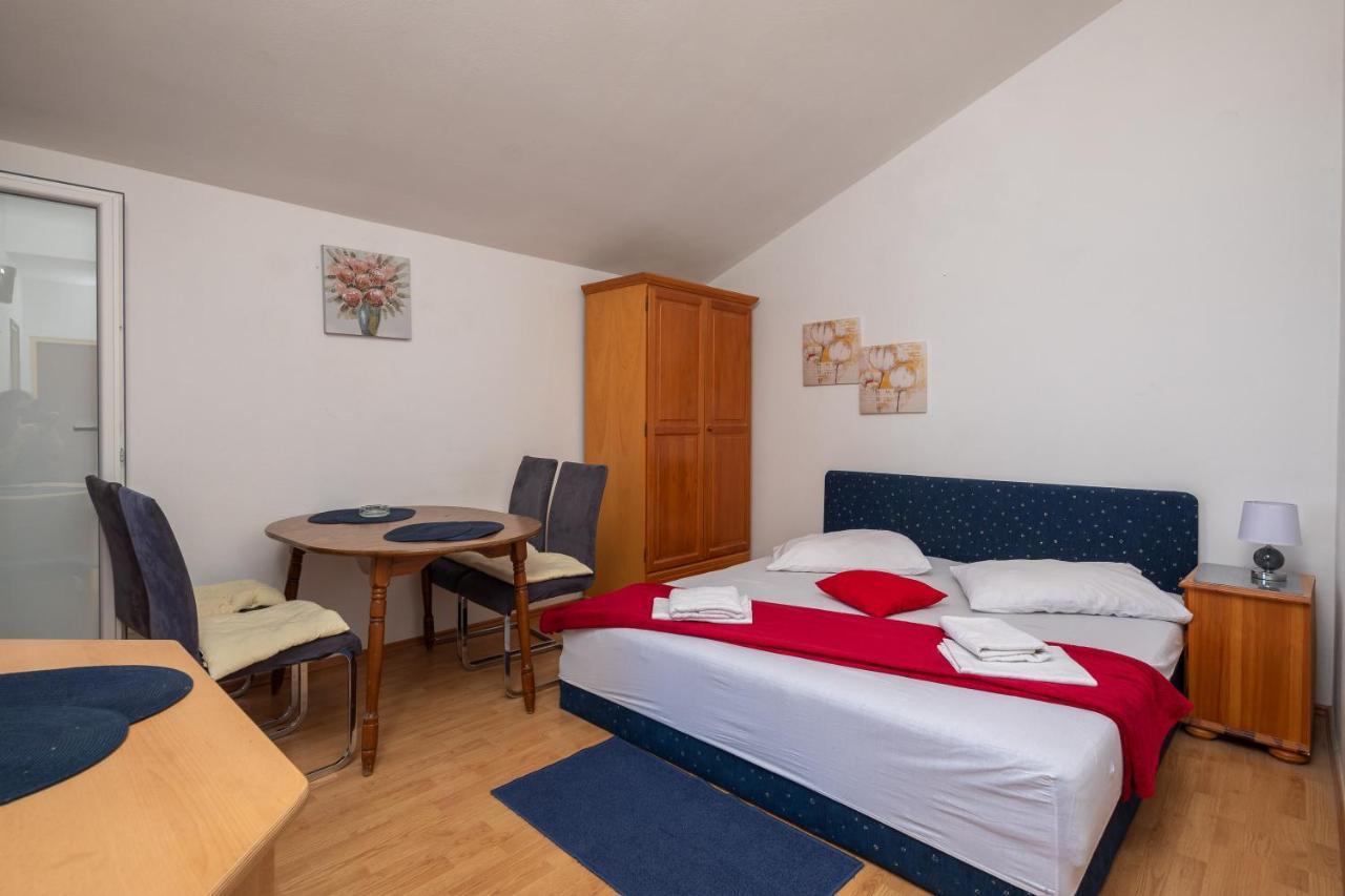Beach Apartments Borovina Stanici Exterior photo